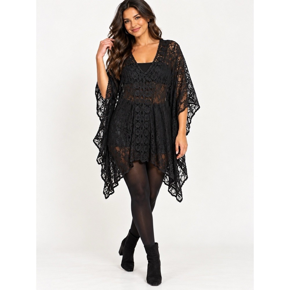Torrid Scalloped Black Lace Poncho Kimono One Size NEW Witchy Halloween Goth